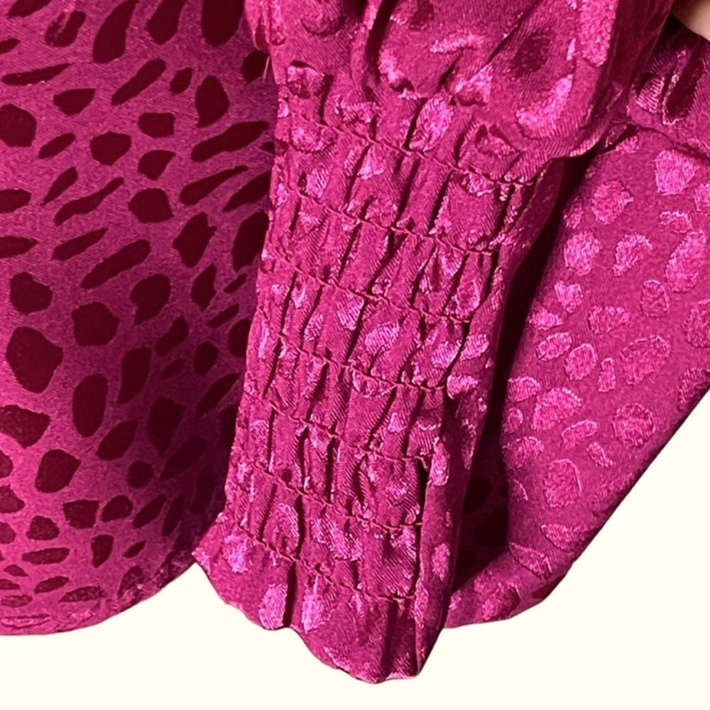 Chenault  Fuchsia Long Sleeve Wrap Blouse Size L - Picture 8 of 13